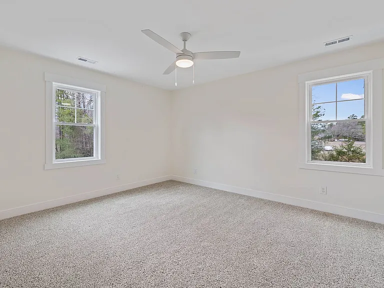 20015 James River Dr — Photo 23