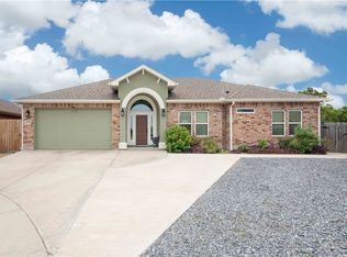 2233 Pinehollow Ln, Corpus Christi, TX 78418