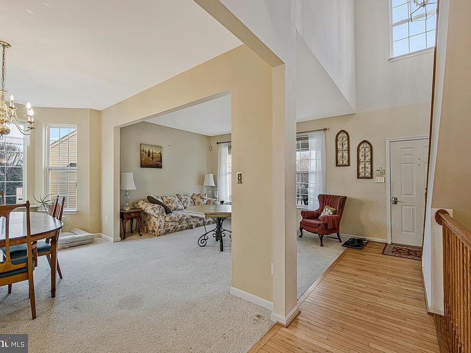 13739 Monarch Vista Dr, Germantown, MD 20874 | Zillow