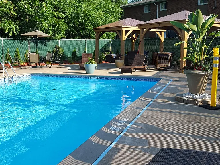 Brook Haven Condominiums — Photo 12