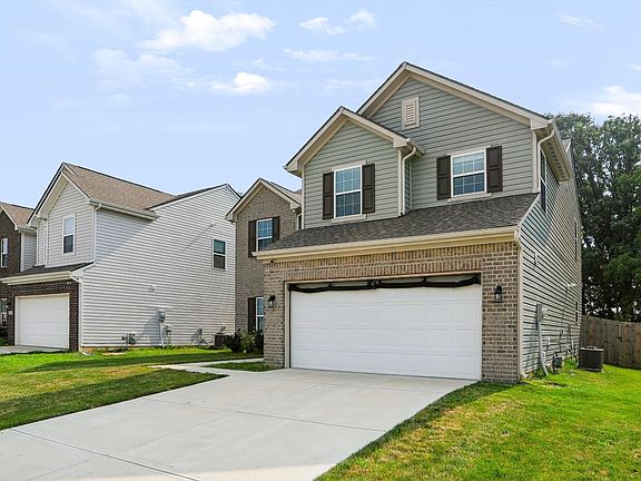 3rd image of 4417 Rhapsody Ln