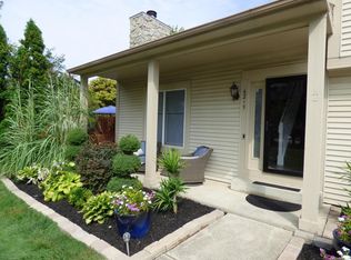 6215 Crofton Dr, Fort Wayne, IN 46835