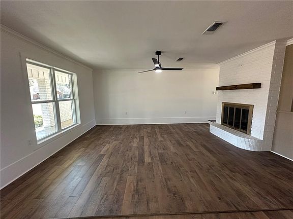 3rd image of 6538 Windy Dr