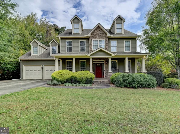 1720 Mountainside Dr, Cumming, GA 30040