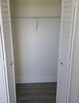 4th image of 7300 Wayne Ave APT 510