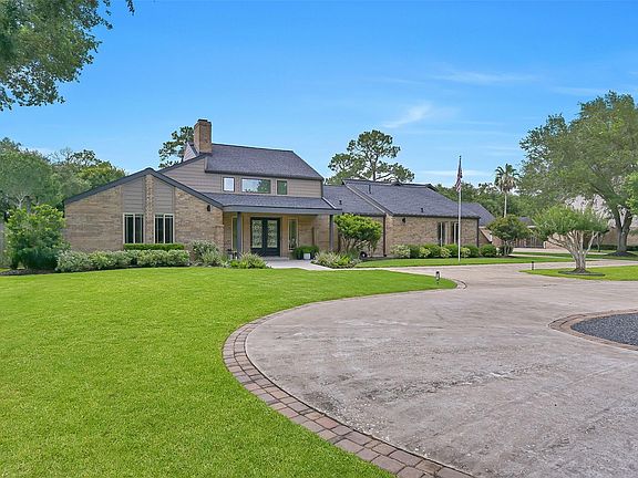 2nd image of 1208 Tall Pines Dr