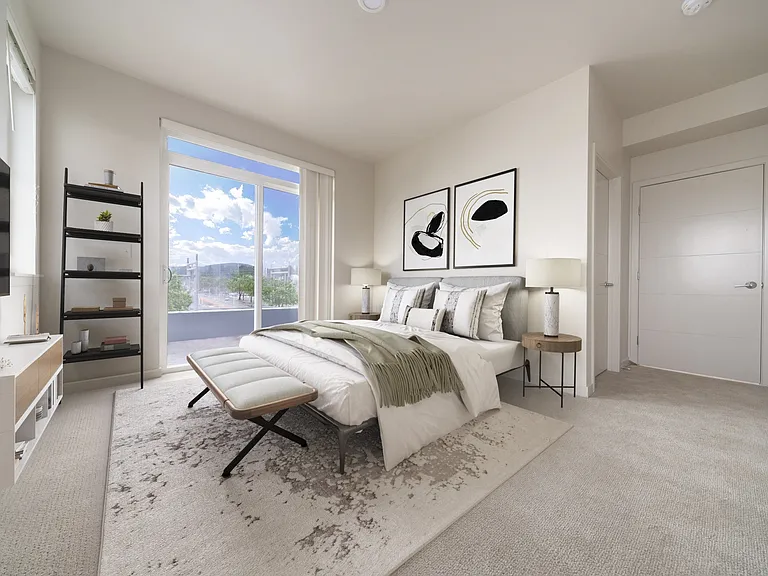 2715 Sunset Ln NE — Photo 3