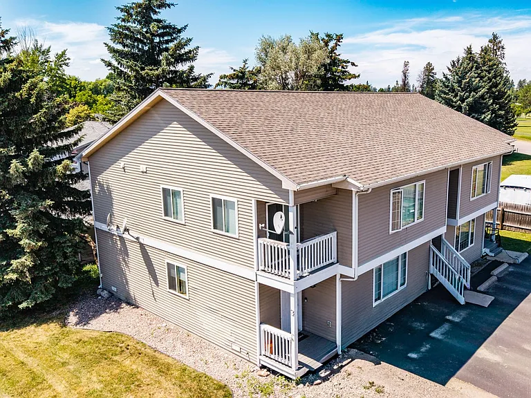 3 Martha Rd #C — Photo 11