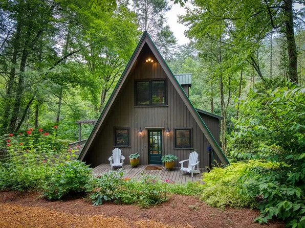 136 Richard Moss Ln, Suches, GA 30572