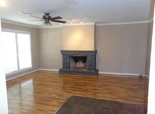 9638 Larston St, Houston, TX 77055