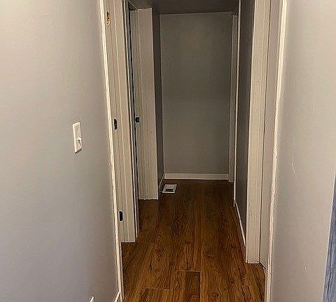 4th image of 846 Elm Ave SE