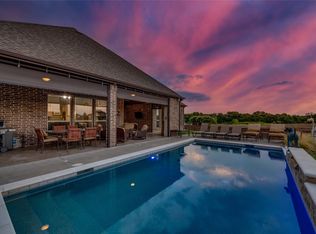 2814 Trophy Club Dr, Trophy Club, TX 76262