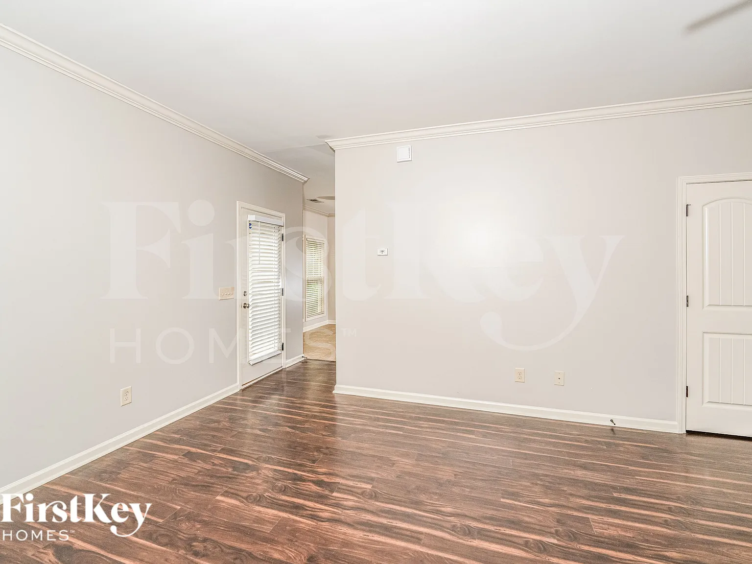 3 bed, 3.0 bath, 1283 sqft, $2,125 — Photo 3