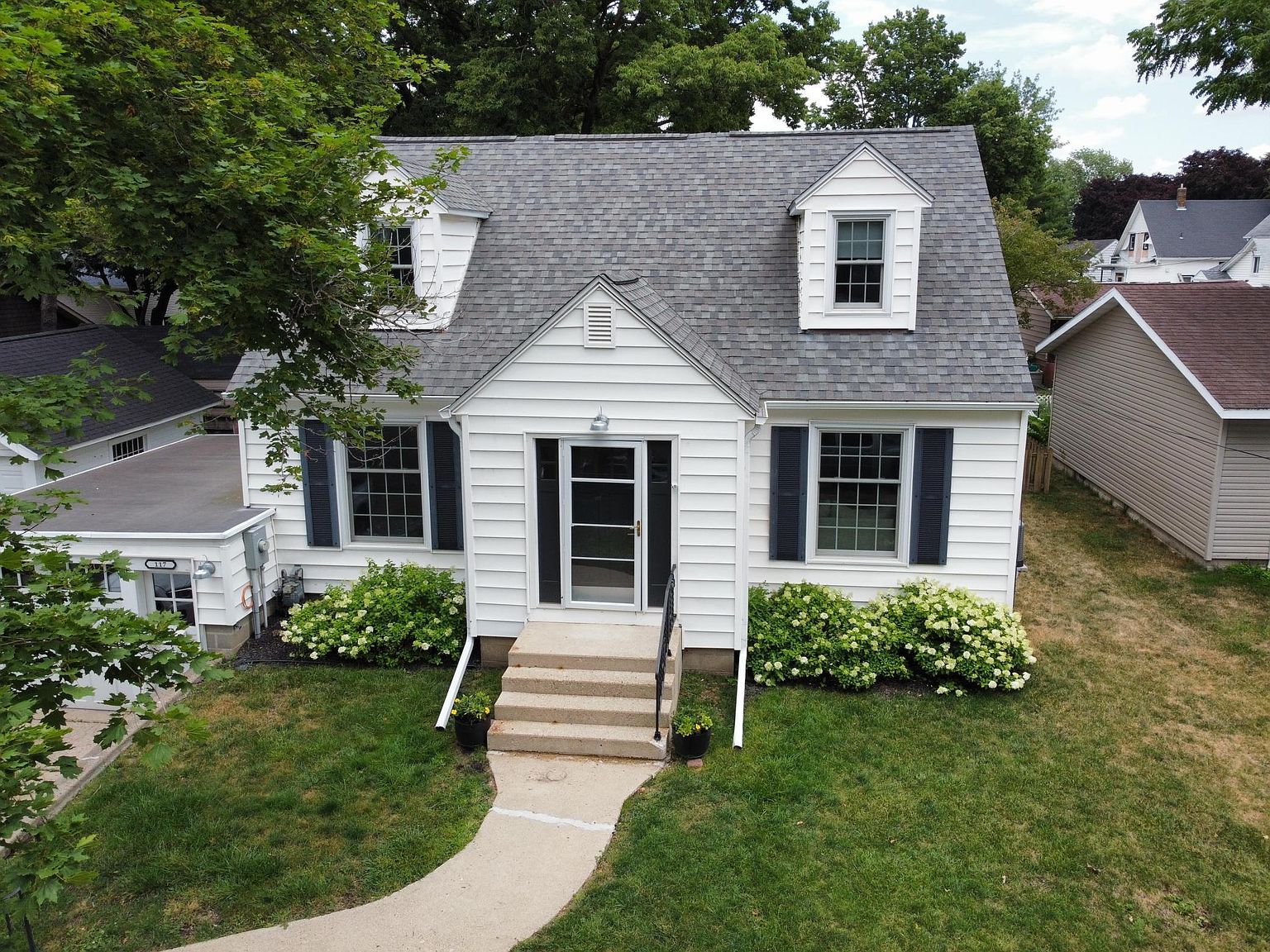 117 9th St SE, Waseca, MN 56093 Zillow