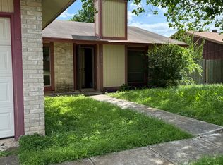 5926 Misty Lake St, San Antonio, TX 78222