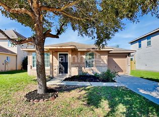 3427 Apache Meadows Dr, Baytown, TX 77521