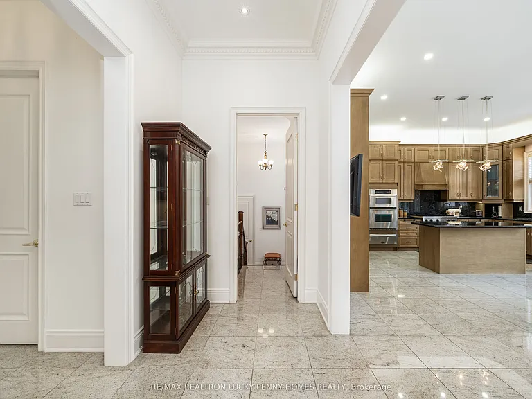 8 Heritage Woods Mnr — Photo 15