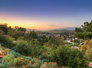 1725 Burnell Dr, Los Angeles, CA 90065
