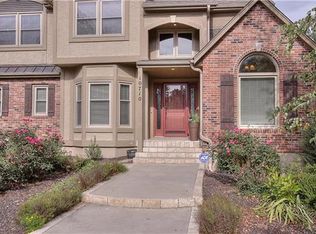 10710 W 176th Ter, Overland Park, KS 66221
