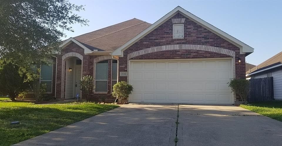 1st image of 1538 Chandler Park Ln