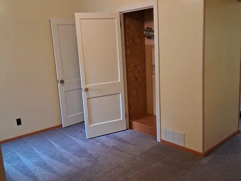 646 Beaver Ave — Photo 11
