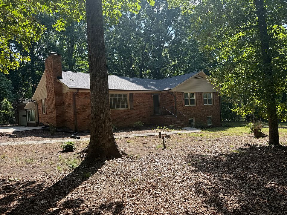 1st image of 103 Thornwood Rd