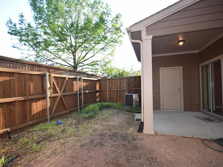 2276 Fletcher Trl — Photo 17