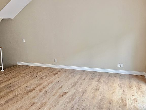 4th image of 3800 Stocker St APT 28