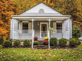 526 Glenfield Rd, Sewickley, PA 15143