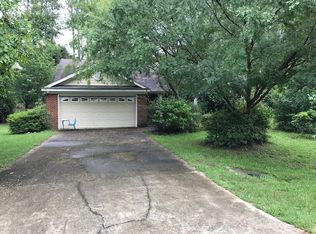 71 Duncan Dr, Crawfordville, FL 32327