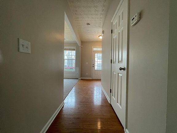 5th image of 4149 Magnolia Glen Walk