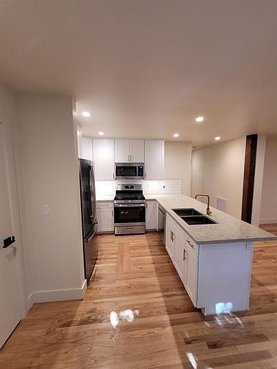 1st image of 1235 Laurel St #1235
