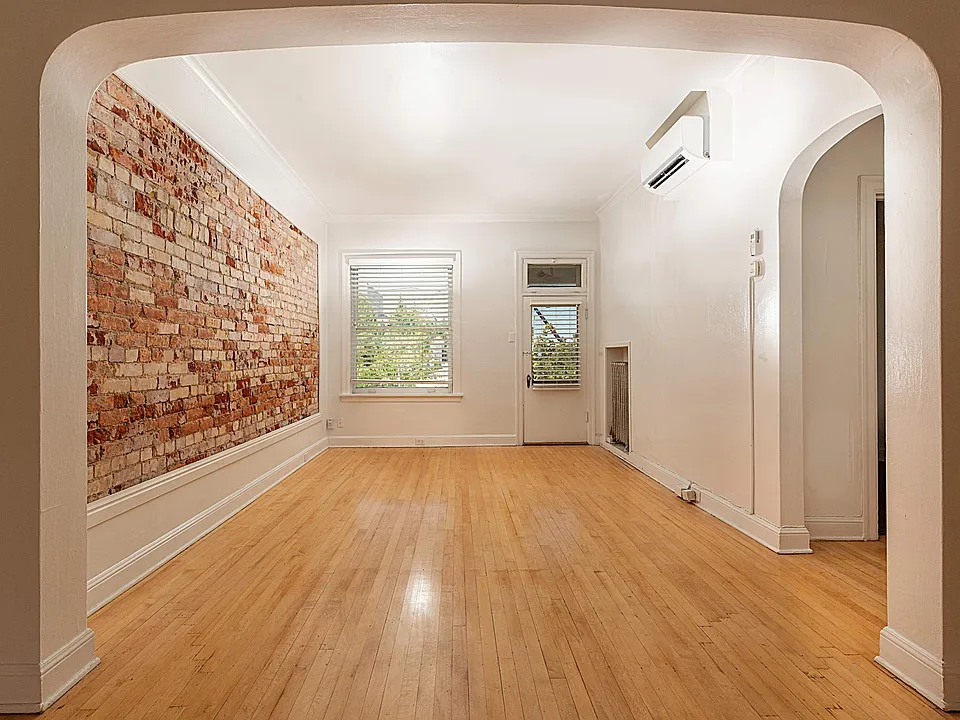 Kensington Apartments