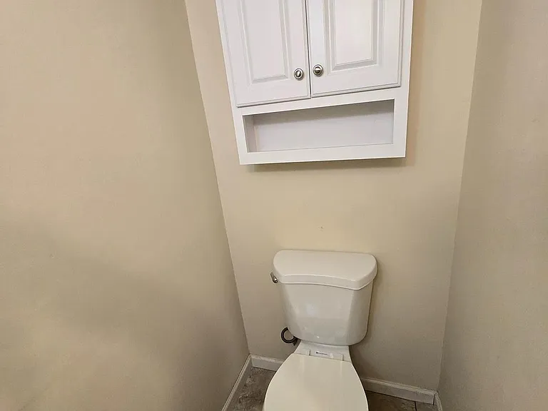 258 Violet Ct — Photo 12