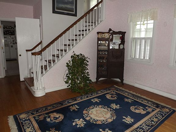 4th image of 839 S Wildwood Ave