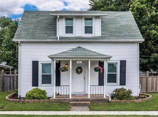 304 E Main St, Saint Jacob, IL 62281
