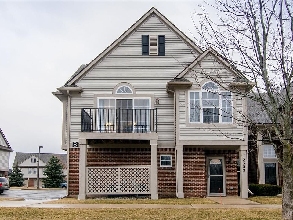 1st image of 3322 Primrose Ln