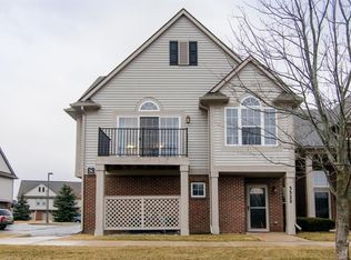 3322 Primrose Ln, Ypsilanti, MI 48197