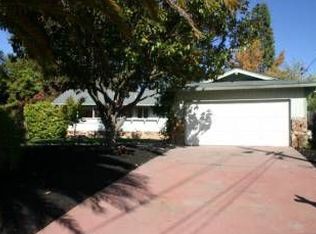 19 Del Rio Ct, Lafayette, CA 94549