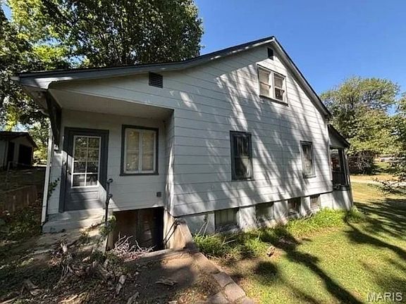 3rd image of 9903 Jeffrey Dr