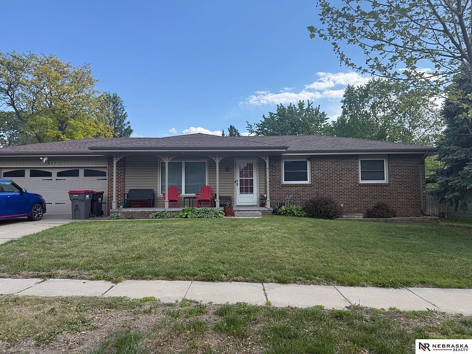 2nd image of 8531 Blue Sky Dr