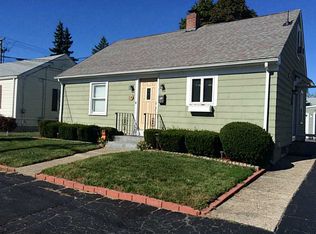 126 Harris St, Pawtucket, RI 02861