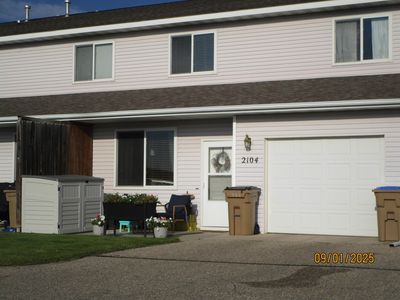 2104 14th St NW, Minot, ND, 58703