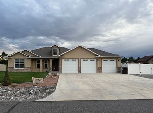 1720 Senate St, Montrose, CO 81401