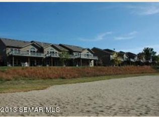 11731 Sandy Pointe Ln NE, Rochester, MN 55906