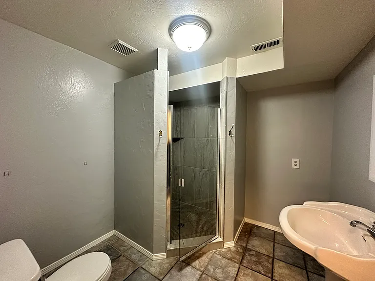 995 E Loch Maree Dr — Photo 4