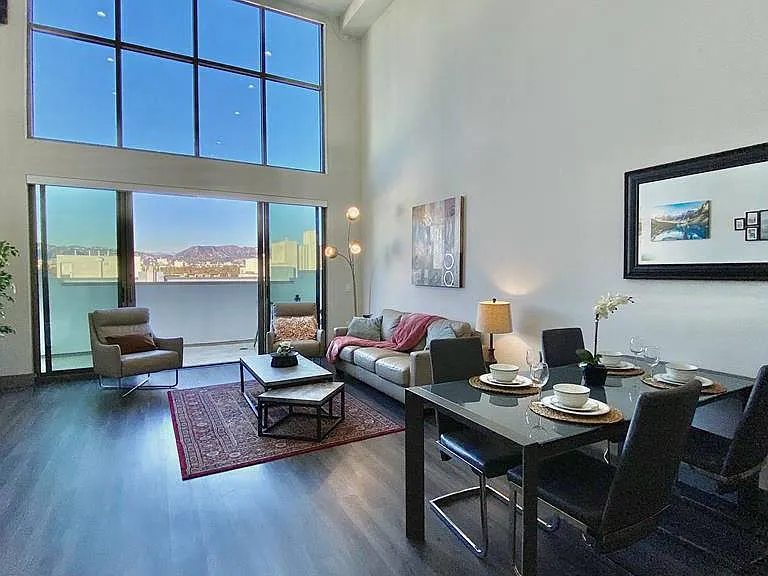 5100 Wilshire Blvd — Photo 14