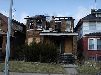 1st image of 218 Pasadena St