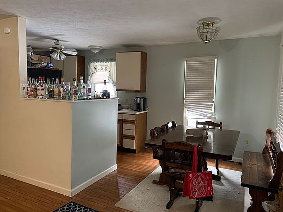 Upstairs dining/kitchen