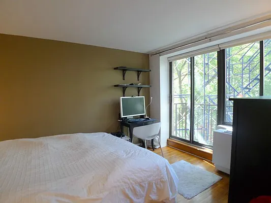 Rented by Level Group | media 37